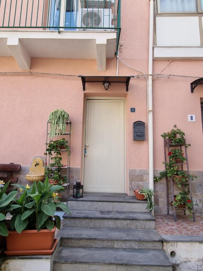 Suite 53 Aci Trezza Exterior foto